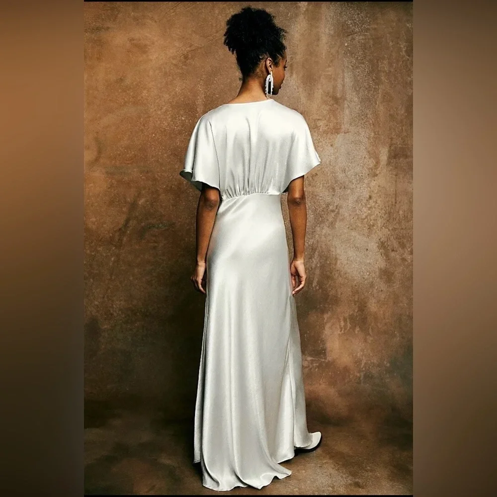 NWT BEATRICE SATIN PLUNGE MAXI DRESS GOWN